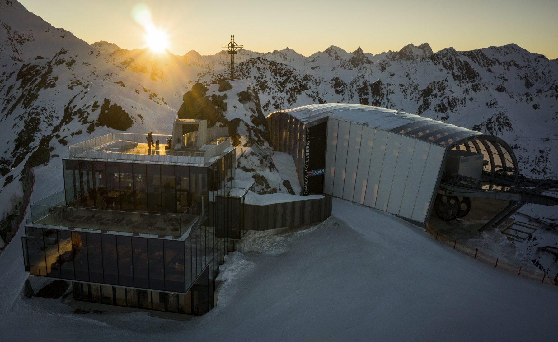 Video - Too good to be bad - ice Q in Sölden