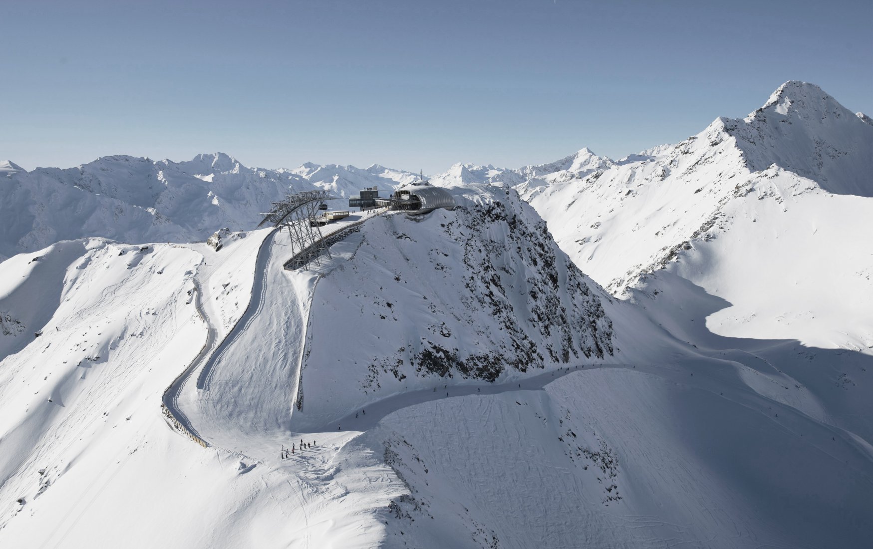 ice Q auf 3.048 m Seehöhe im Skigebiet am Gaislachkogl in Sölden